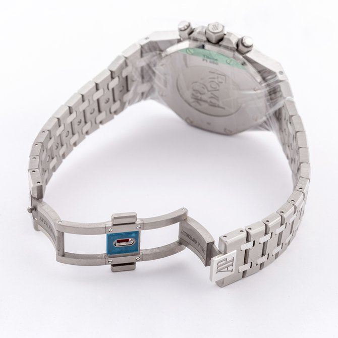 Audemars Piguet 26331IP.OO.1220IP.01 Royal Oak Chronograph 41 mm - фото 5
