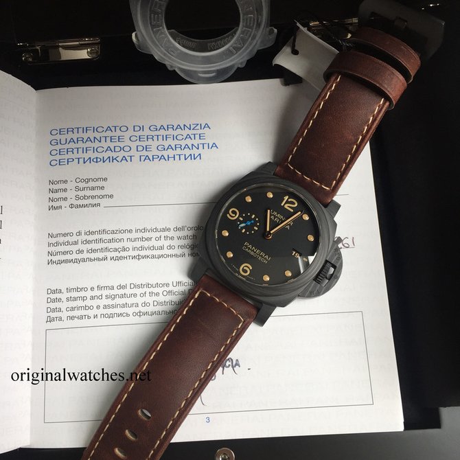 Officine Panerai PAM00661 Luminor 1950 - Marina Carbotech 3 Days - фото 7