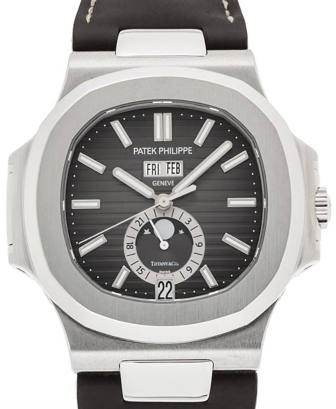 Patek Philippe 5726A-001 Tiffany & Co Nautilus Annual Calendar Tiffany & Co - фото 1
