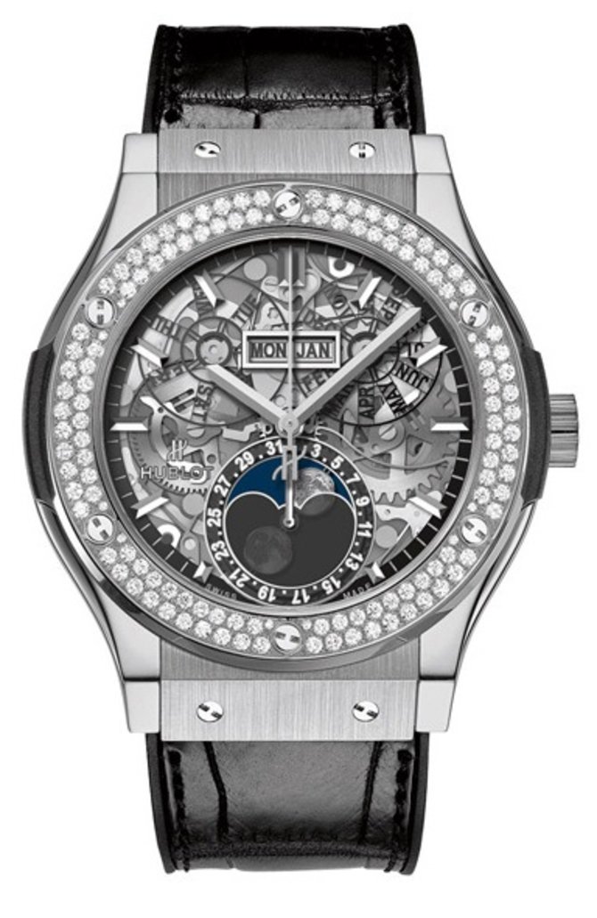 Hublot 517.NX.0170.LR.1104 Classic Fusion Aerofusion Moonphase Titanium