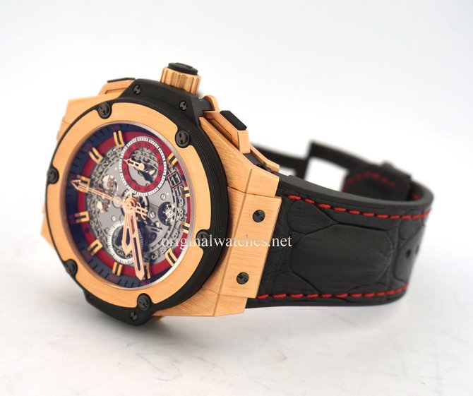 Hublot 703.OX.0113.HR.RUS13 King Power Power 48 mm of Russia II King Gold - фото 3