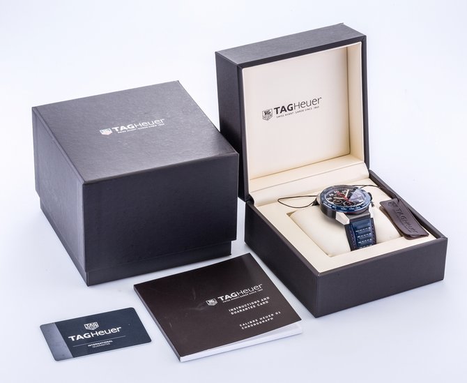Tag Heuer CAR2A1N.FT6100 Carrera Red Bull Special Edition - фото 3