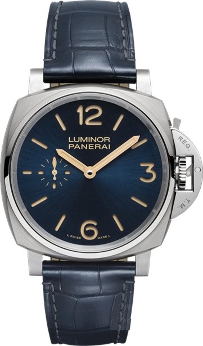 Officine Panerai PAM 00728 Luminor Due 3 Days 42 mm