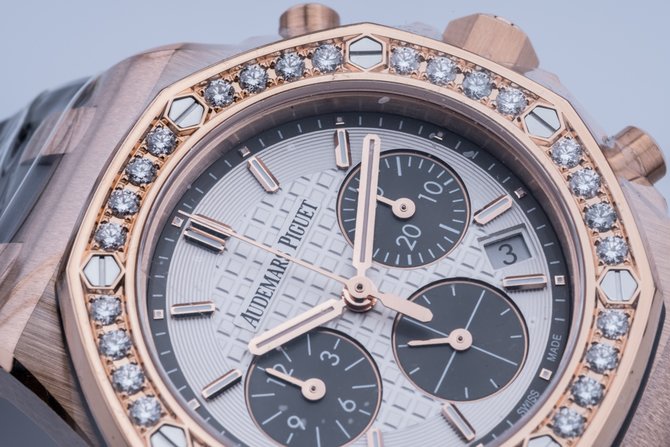 Audemars Piguet 26231OR.ZZ.D003CA.01 Royal Oak Offshore Chronograph - фото 9