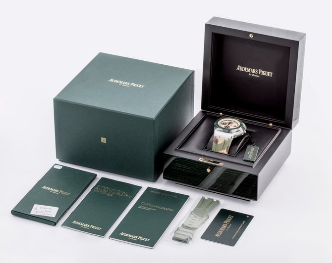 Audemars Piguet 26400SO.OO.A054CA.01 Royal Oak Offshore Chronograph - фото 3