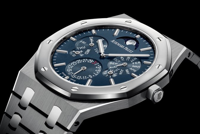 Audemars Piguet 26586IP.OO.1240IP.01 Royal Oak Selfwinding Perpetual Calendar Ultra-Thin - фото 2