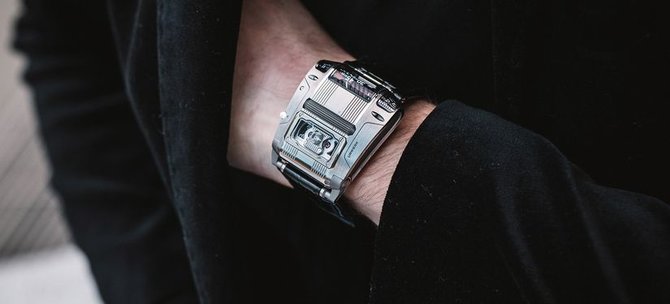 Urwerk UR-111C IRON UR-111C Stainless Steel - фото 2