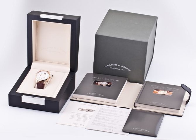 A.Lange and Sohne 116.032 Lange 1 Time Zone 41.9mm - фото 4