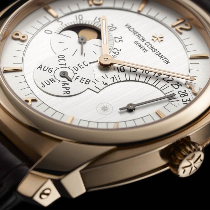 Vacheron Constantin 86040/000R-I0P29 Quai de L'Ile Retrograde Annual Calendar - фото 4