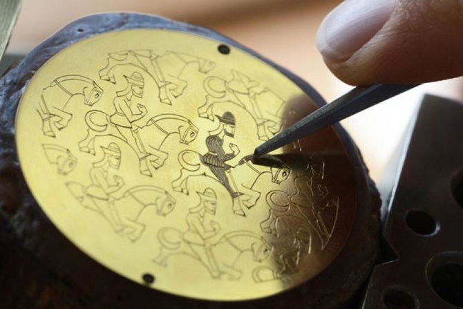 Vacheron Constantin 86222/000G-9833 Metiers D'Art Les Univers Infinis 2013 - фото 4