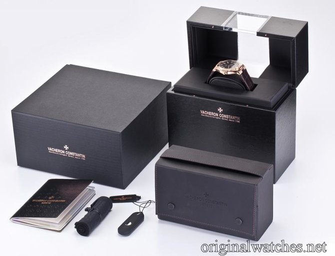 Vacheron Constantin 47040/000R-9666 Overseas Automatic Large - фото 5
