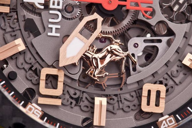 Hublot 401.OQ.0123.VR Big Bang Unico Ferrari King Gold Carbon - фото 12