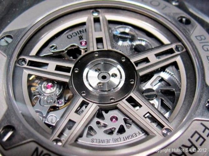 Hublot 401.NX.0123.GR Big Bang Unico Big Bang Ferrari - фото 4