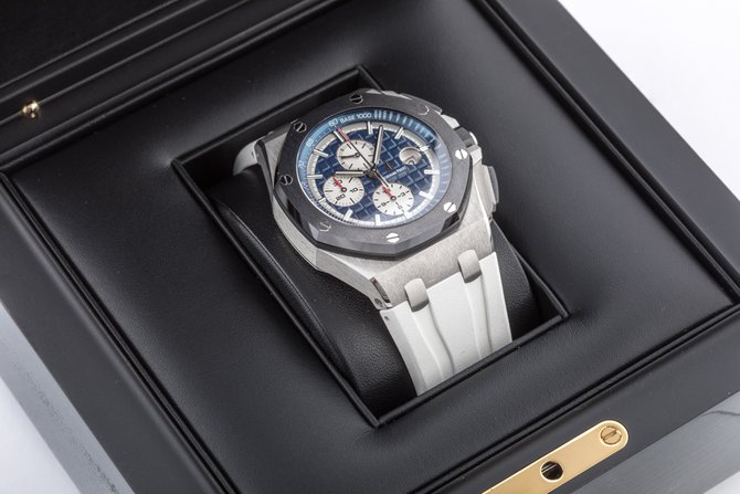 Audemars Piguet 26401PO.00.A018CR.01 Royal Oak Offshore Chronograph Platinum - фото 4
