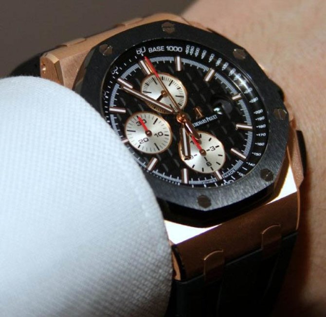 Audemars Piguet 26400RO.OO.A002CA.01 Royal Oak Offshore Chronograph Gold - фото 2
