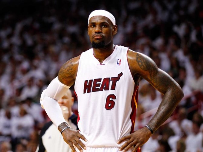 Audemars Piguet 26210OI.OO.A109CR.01 Royal Oak Offshore LeBron James - фото 9