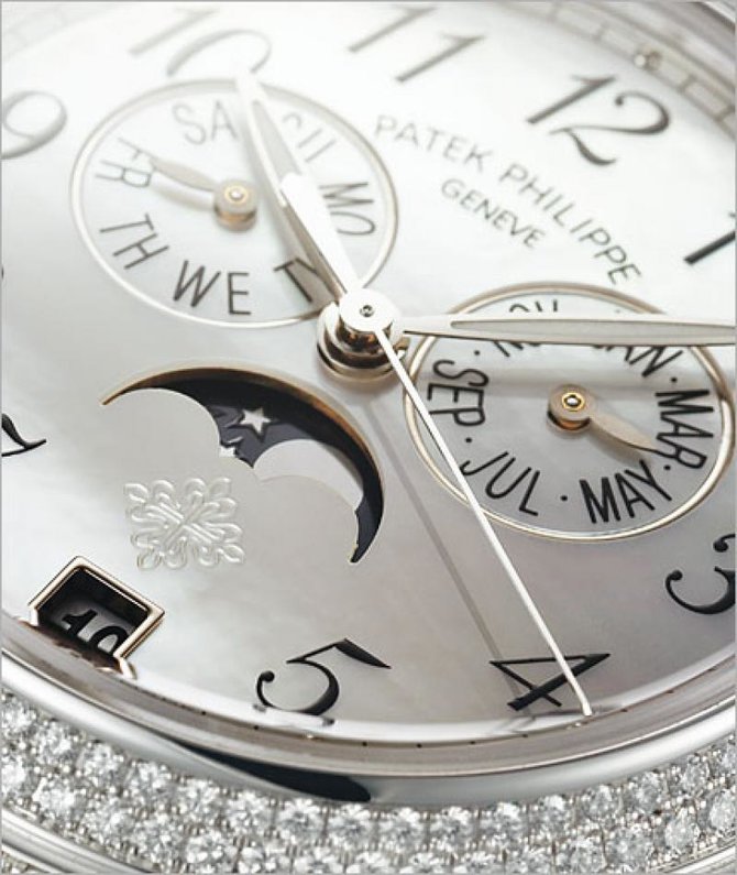 Patek Philippe 4937R-001 Complications Rose Gold - фото 3