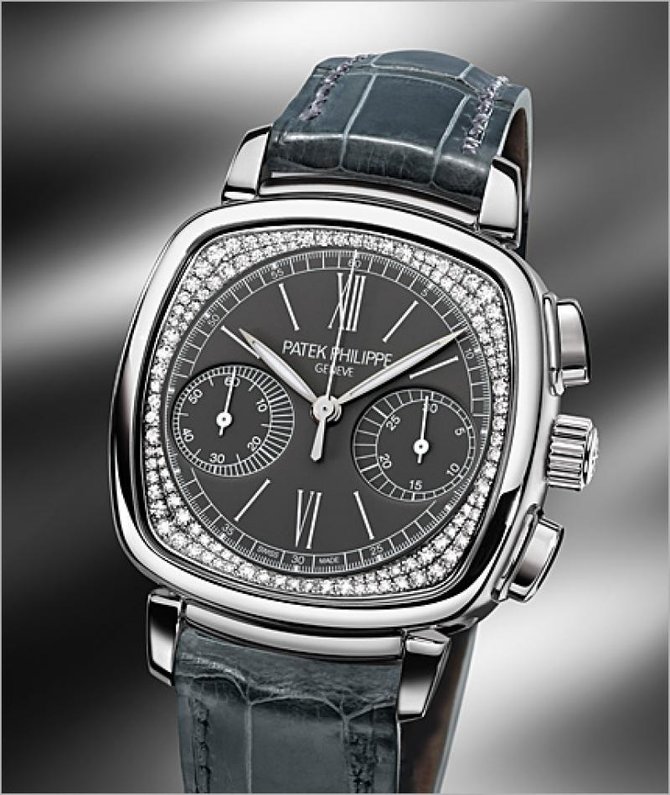 Patek Philippe 7071R-001 Complications Rose Gold - фото 4