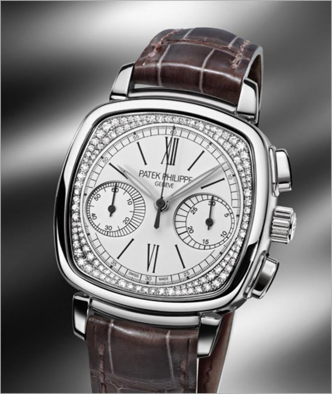 Patek Philippe 7071R-010 Complications Rose Gold - фото 3