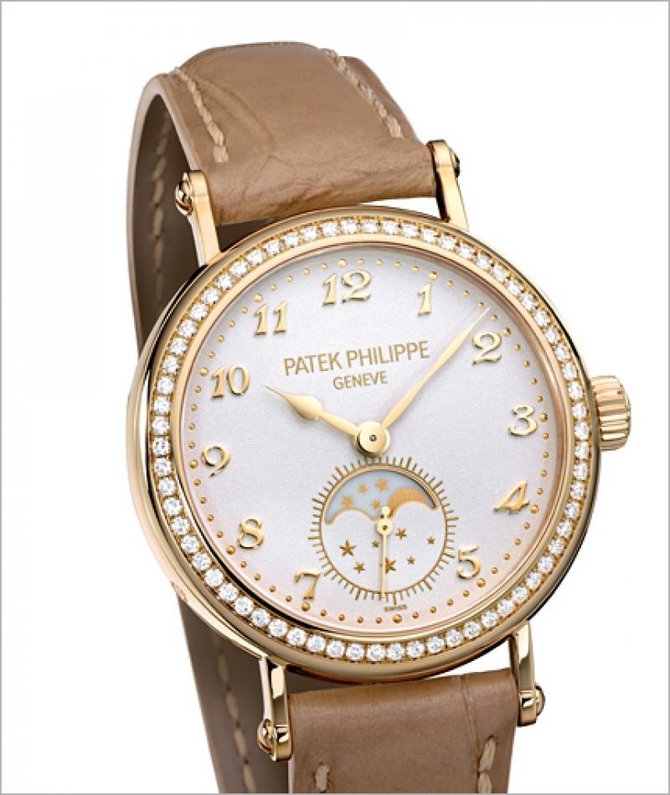 Patek Philippe 7121J-001 Complications Yellow Gold - фото 2