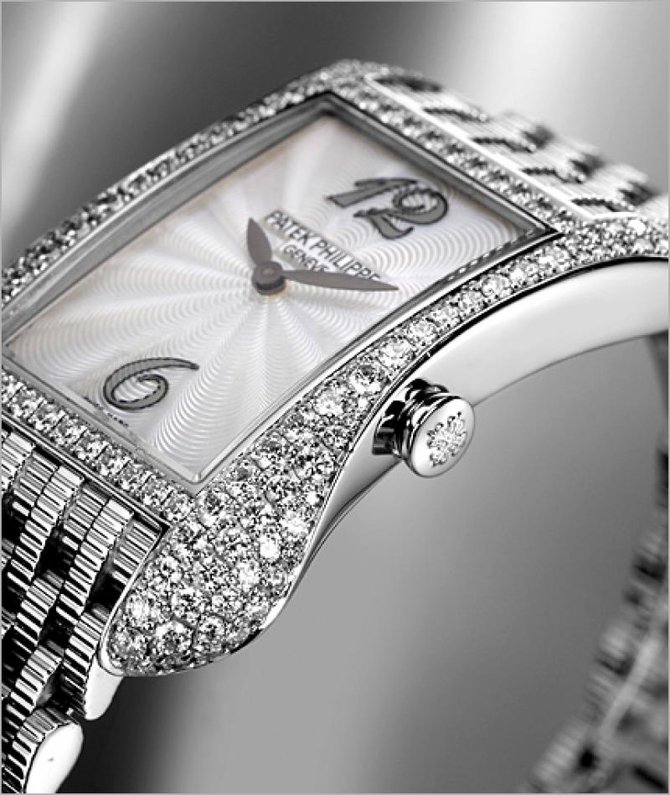 Patek Philippe 4972/1G-001 Gondolo White Gold - Ladies Gondolo - фото 4