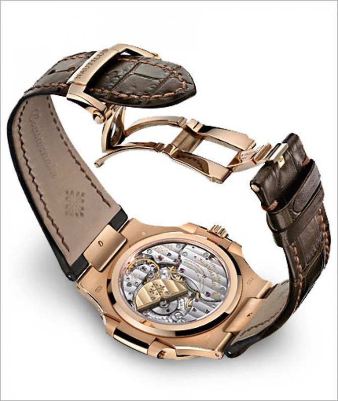 Patek Philippe 5712R-001 Nautilus Rose Gold - фото 4