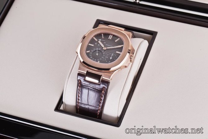 Patek Philippe 5712R-001 Nautilus Rose Gold - фото 6