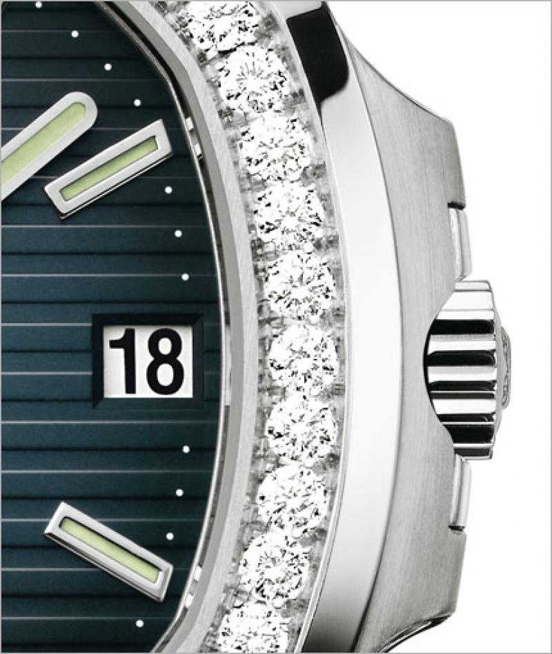 5713/1G-010 Patek Philippe White Gold - Men Nautilus Nautilus