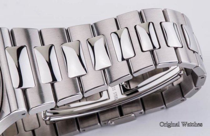 Patek Philippe 5726/1A-001 Nautilus Stainless Steel - фото 16
