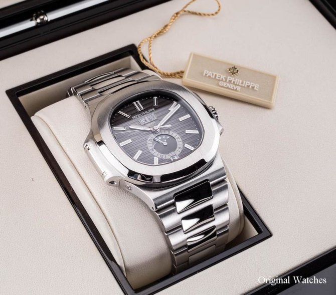 Patek Philippe 5726/1A-001 Nautilus Stainless Steel - фото 4