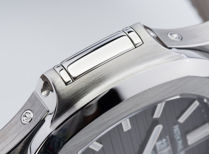 Patek Philippe 5726A-001 Nautilus Annual Calendar Steel - фото 13
