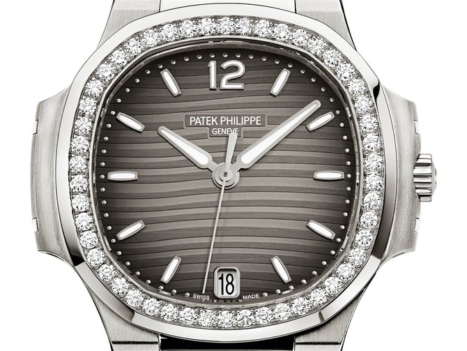 Patek Philippe 7018/1A-011 Nautilus Stainless Steel - Ladies Nautilus - фото 4