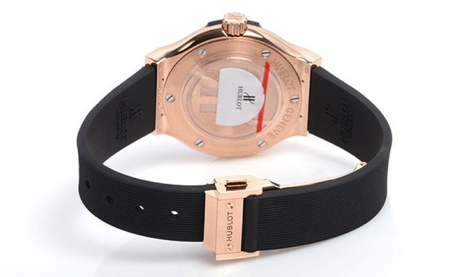 Hublot 581.OX.2610.RX Classic Fusion Quartz 33 - фото 2