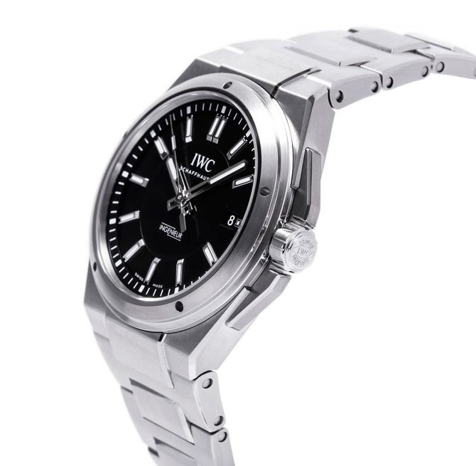 IWC IW323902 Ingenieur Automatic 40 mm - фото 3