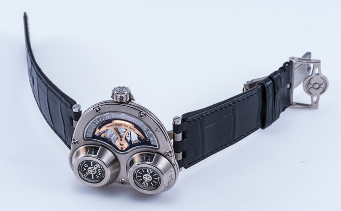 MB&F 31.WTL.B Horological Machines No.3 Sidewinder - фото 6