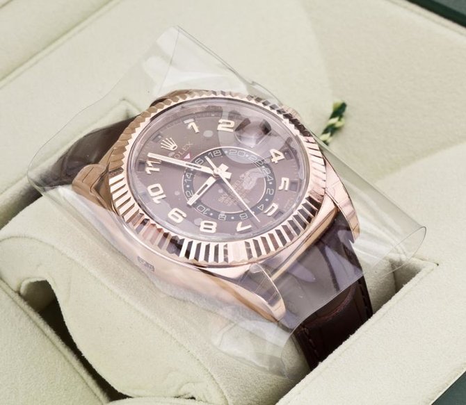 Rolex M326135-0001 Sky-Dweller Everose Gold - фото 7