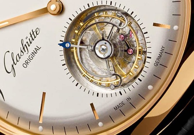 Glashutte Original 94-12-01-01-04 Sixties Sixties Square Tourbillon - фото 4