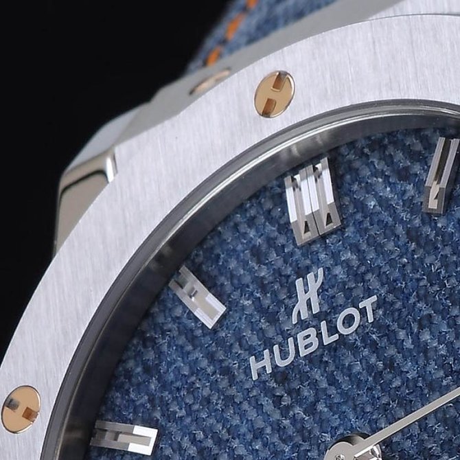 Hublot 511.NX.2700.NR.PIC13 Classic Fusion Jeans - фото 2