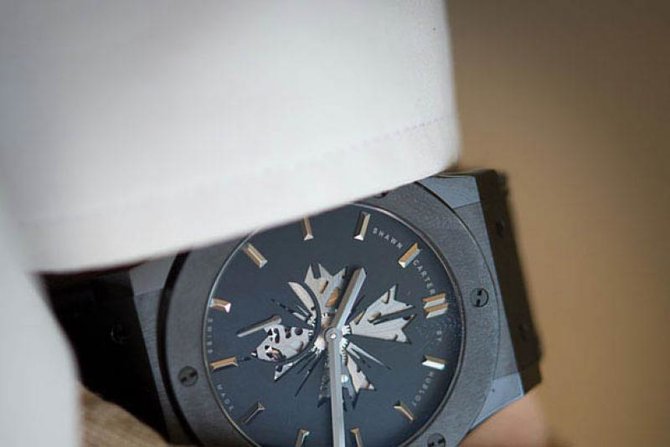 Hublot 515.CM.1040.LR.SHC13 Classic Fusion Shawn Carter - фото 4