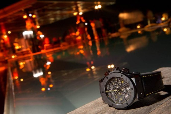 Hublot 525.CM.0179.VR.PEL14 Classic Fusion Pelé - фото 8